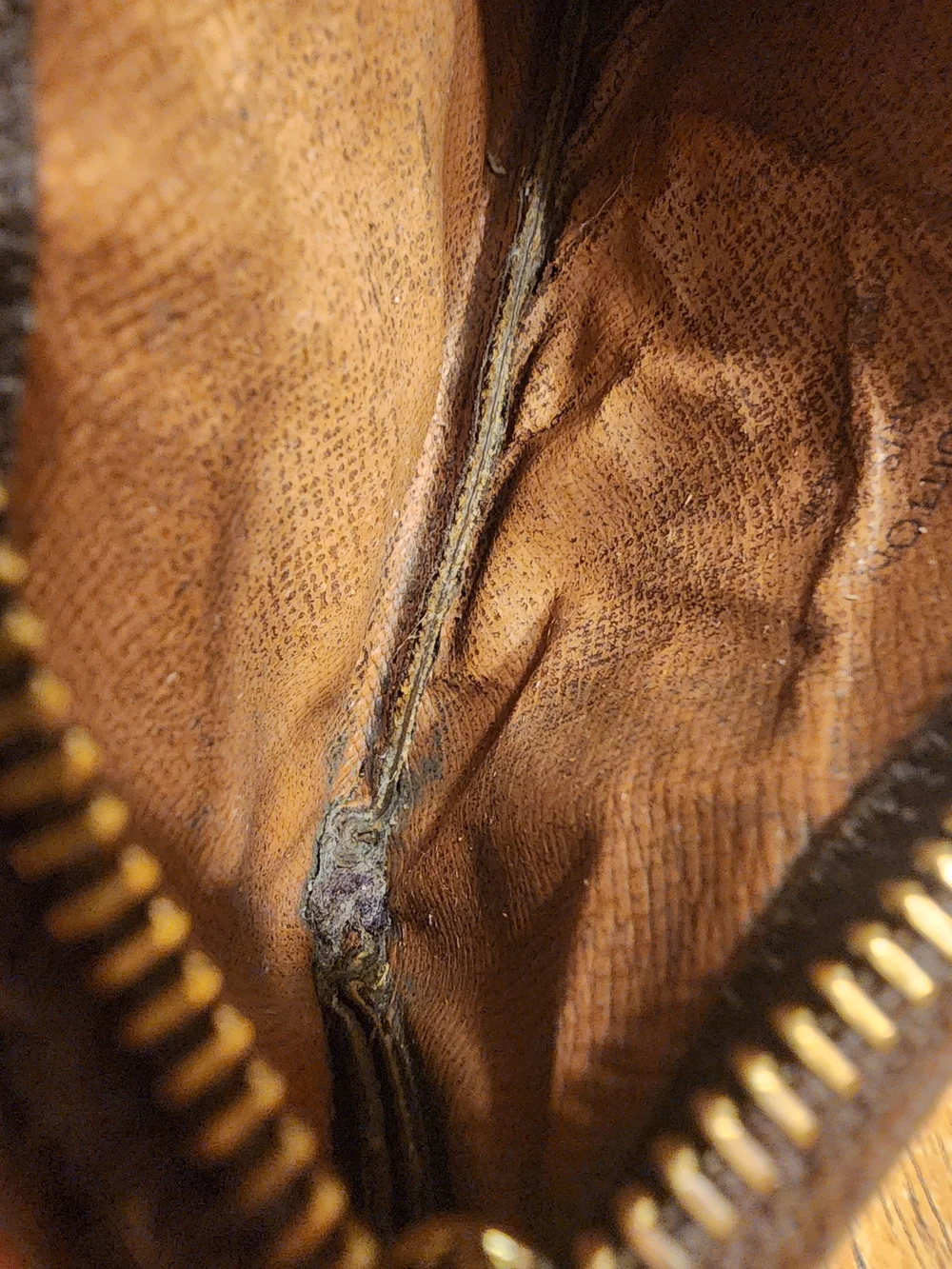 Louis Vuitton Monogram Key Pouch (Pochette Clés), classic brown monogram